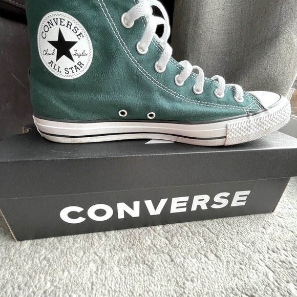 Converse Sneakers, Chuck Taylor All Stars - Picture 4 of 7